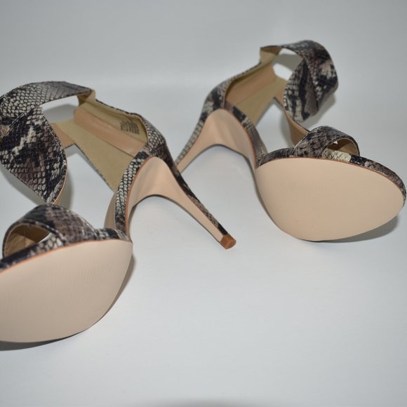 Just Fab Women's New Bridgette Snake Skin Open Toe - Picture 10 of 12